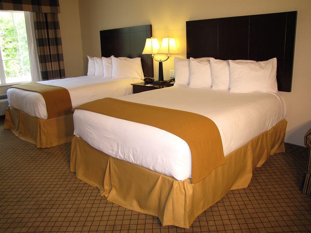Holiday Inn Express Hotel & Suites Kilgore North By Ihg Номер фото